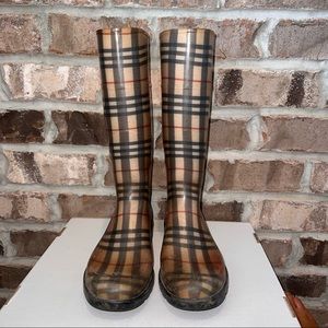 Burberry Rainboots
